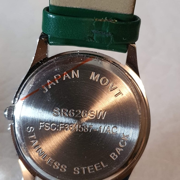 🦋10/$20🦋 Silver/Green Christmas Tree Women's Watch - Picture 5 of 5